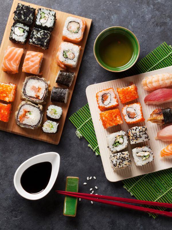 Mengenal 10 Jenis Sushi, Favoritmu yang Mana Sahabat Fimela?