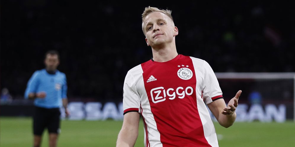 Lagi, Donny van de Beek Bantah akan Tinggalkan Ajax Amsterdam